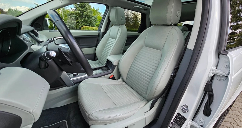 Land Rover Discovery Sport cena 129888 przebieg: 91000, rok produkcji 2019 z Kamień Krajeński małe 781
